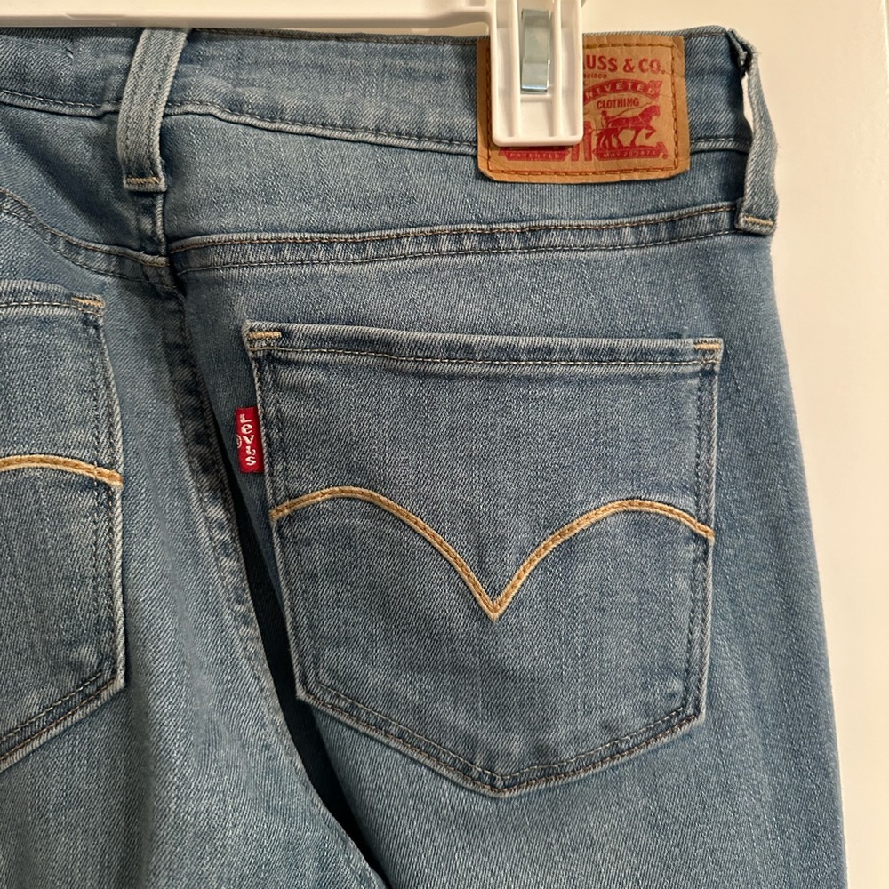 Levi’s 535 super skinny jeans